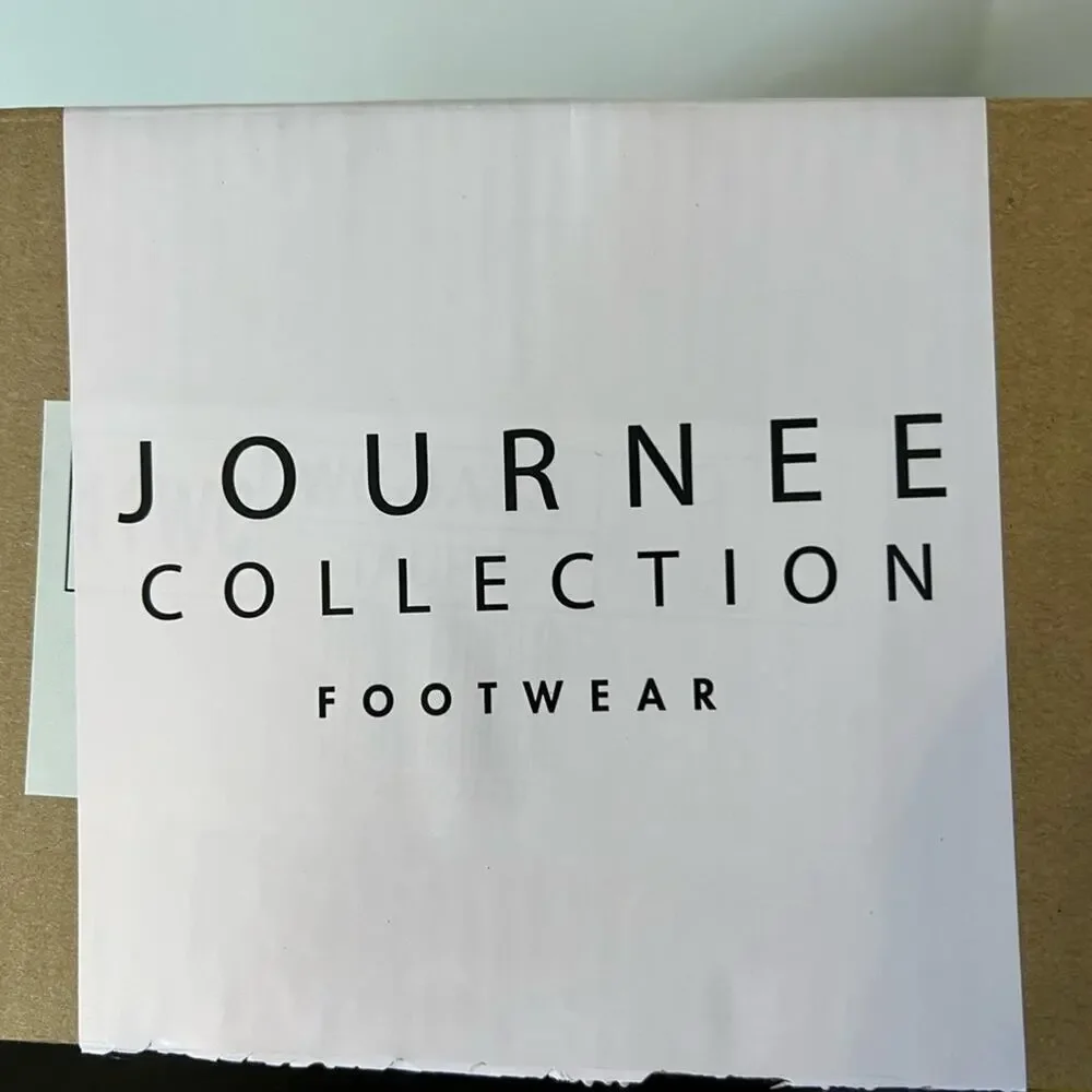 JOURNEE COLLECTION WOMENS TALL BOOT SIZE 11WC! NEW!!